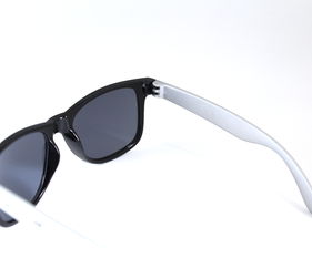 廠家直銷，經(jīng)典促銷爆款太陽(yáng)鏡 楚翔眼鏡打造高性價(jià)比UV400防護(hù)